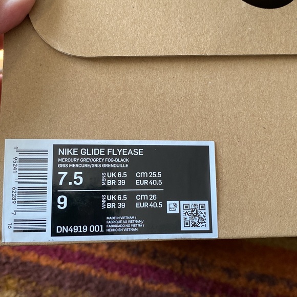 NWT Nike Glide FlyEase Mercury Grey/Black Fog Running Shoes sz w7.5 m9 - Picture 6 of 7